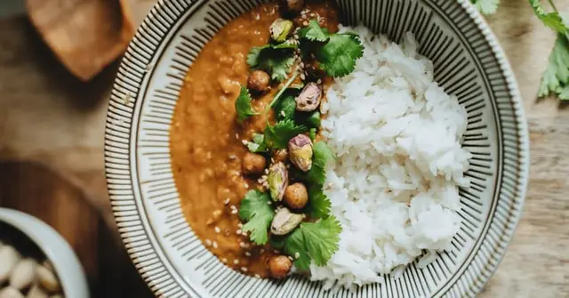 Hearty Lentil and Sweet Potato Curry