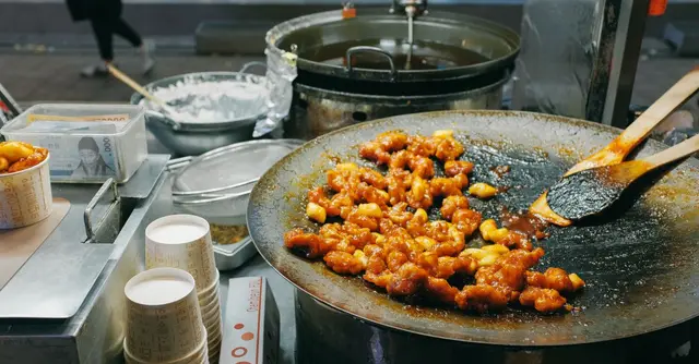 Stir-Fried Chickpeas with Cashews, Peppers and Black Vinegar Glaze