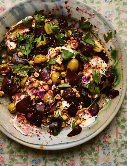 Beetroot with olives, toasted hazelnuts and pul biber oil (Zeytinli, Fındıklı, Pul Biber Soslu Pancar)