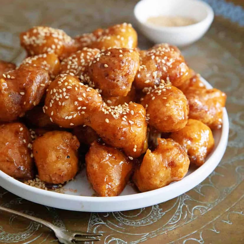 Luqaimat (Middle Eastern Crunchy Doughnuts)