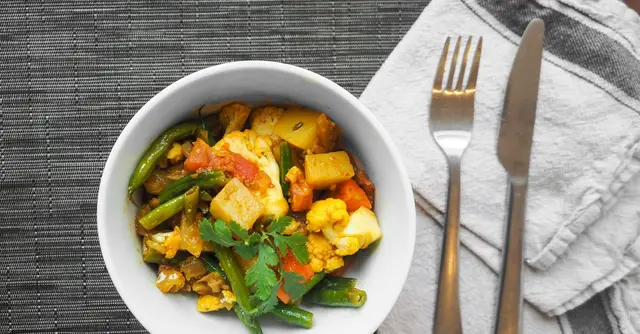 Ottolenghi-Style Spiced Cauliflower and Chickpea Couscous