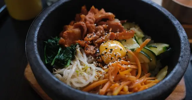 Korean Gochujang Halloumi Bibimbap-Style Veg Bowl