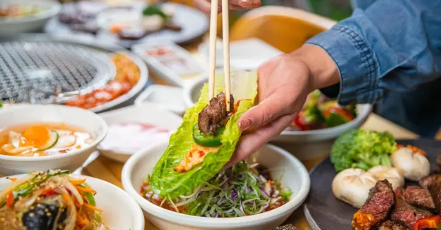 Korean-Style Beef Lettuce Wraps with Gochugaru and Sesame