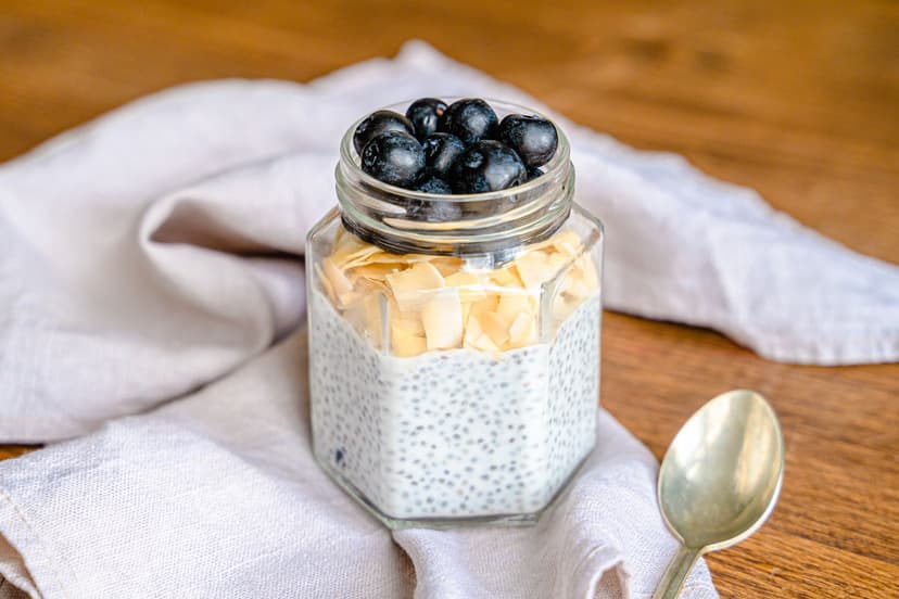 Blueberry, Chia and Almond Breakfast Bowl