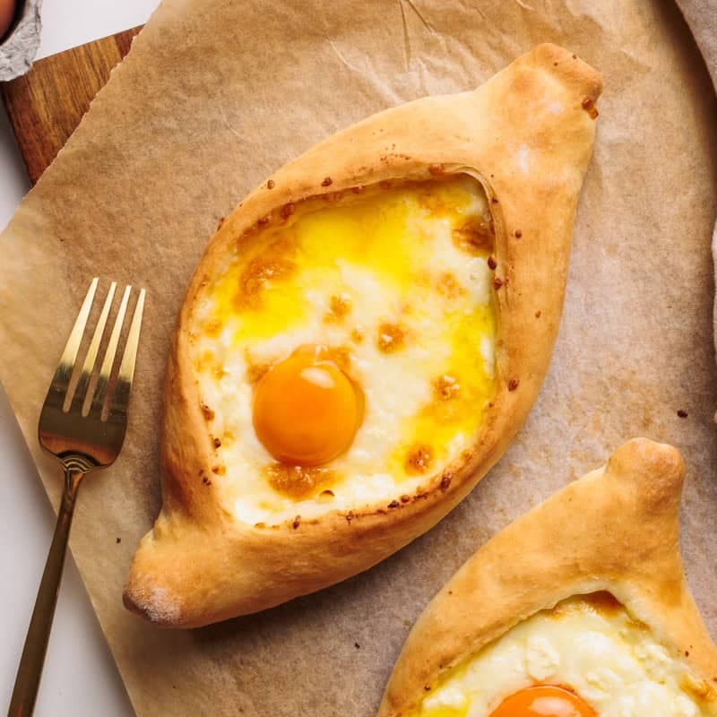 Adjarian Khachapuri (Acharuli Khachapuri)