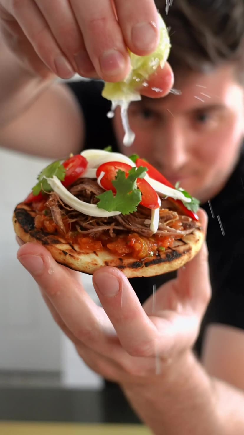 Arepas (Colombian corn arepas)