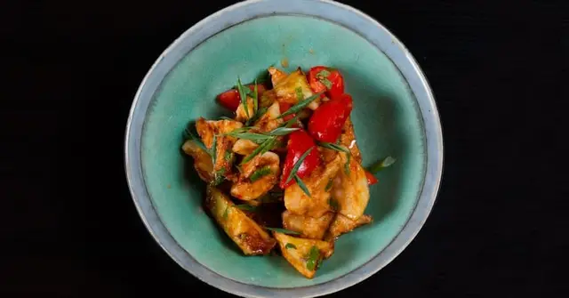 Korean Gochujang Chicken Stir-Fry with Crispy Rice and Sesame