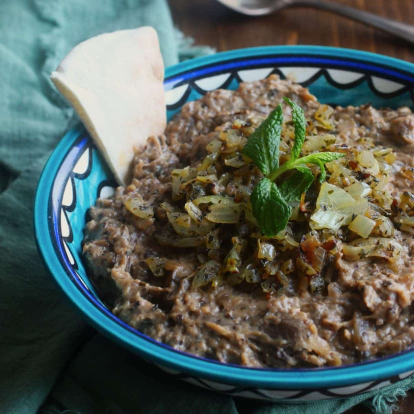 Kashke bademjan (Kashk and Eggplant)