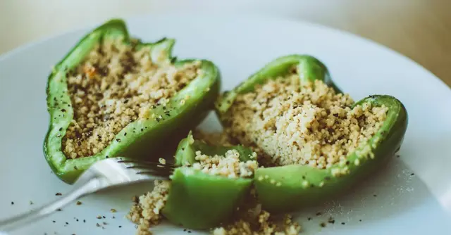 Mediterranean Chickpea & Spinach Stuffed Peppers with Lemon-Oregano Sauce