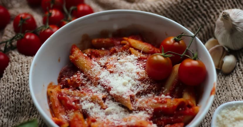 Creamy Tomato Pasta with Spinach and White Beans