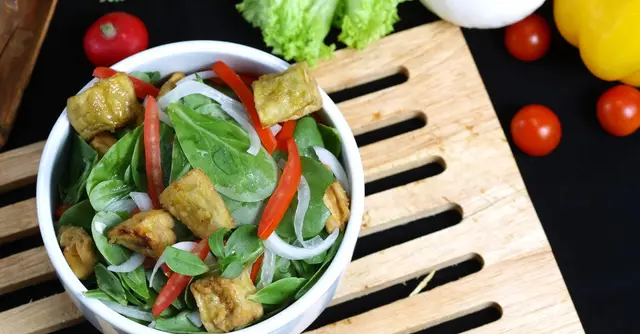 Thai Green Papaya-Style Crunch Salad with Crispy Tofu & Basil Lime Dressing