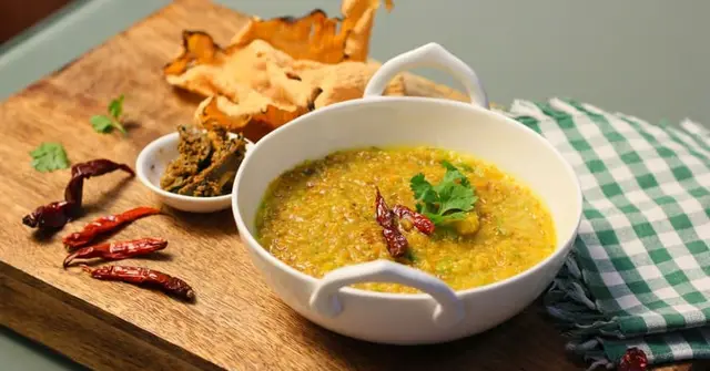 Wholesome Red Lentil and Turmeric Kitchari with Crispy Onions