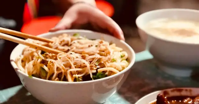 Vegetarian Dan Dan Noodles with Sesame Sauce