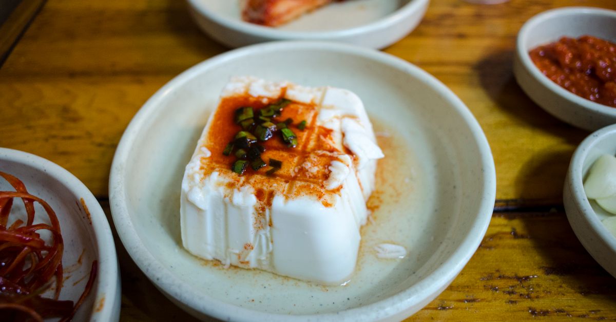 Korean Gochujang-Glazed Tofu & Sweet Potato Bowl