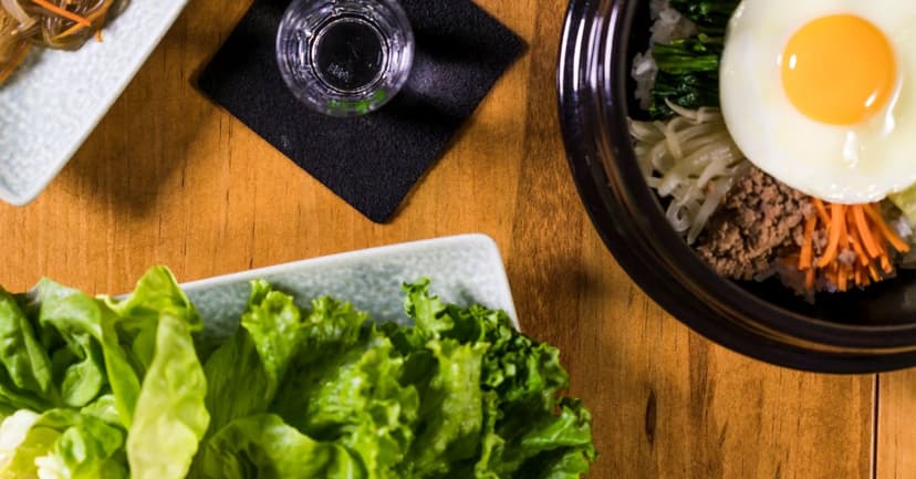Korean Beef Bibimbap with Gochujang Sauce