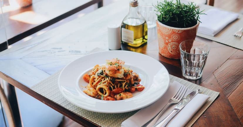 Italian Tuna, White Bean & Tomato Pasta