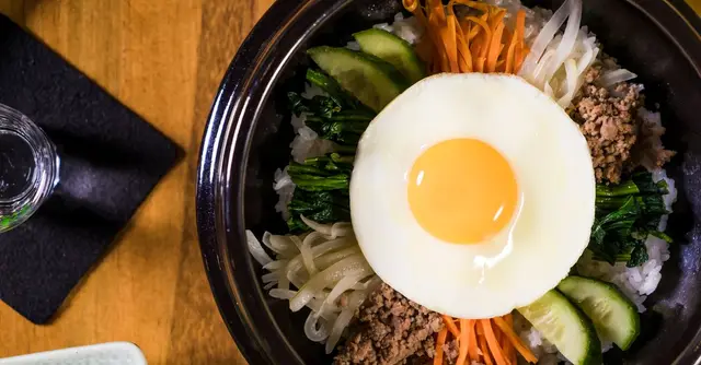 Korean Vegetable Bibimbap with Gochujang Sauce